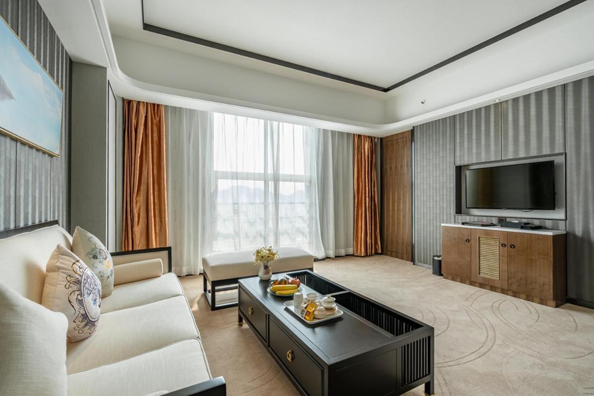 Shenzhen Estern Banshan Hotel Exterior photo