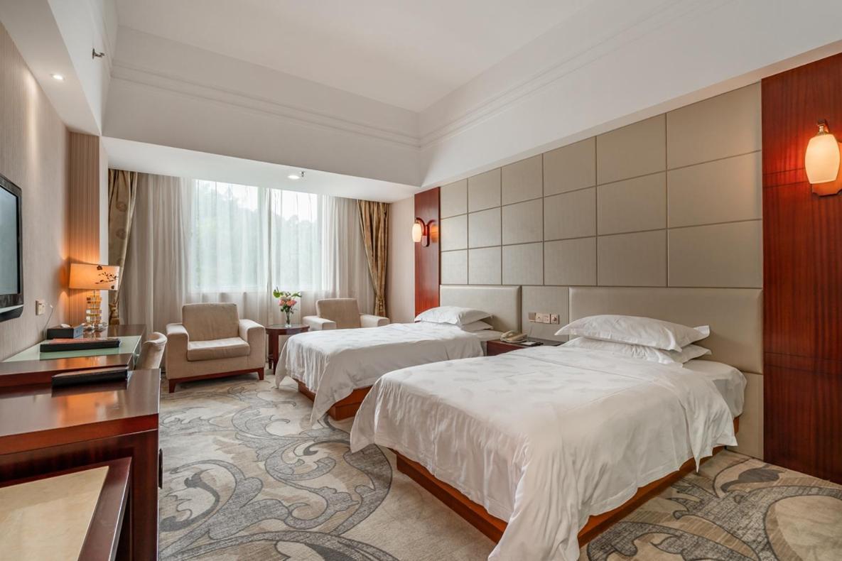 Shenzhen Estern Banshan Hotel Exterior photo