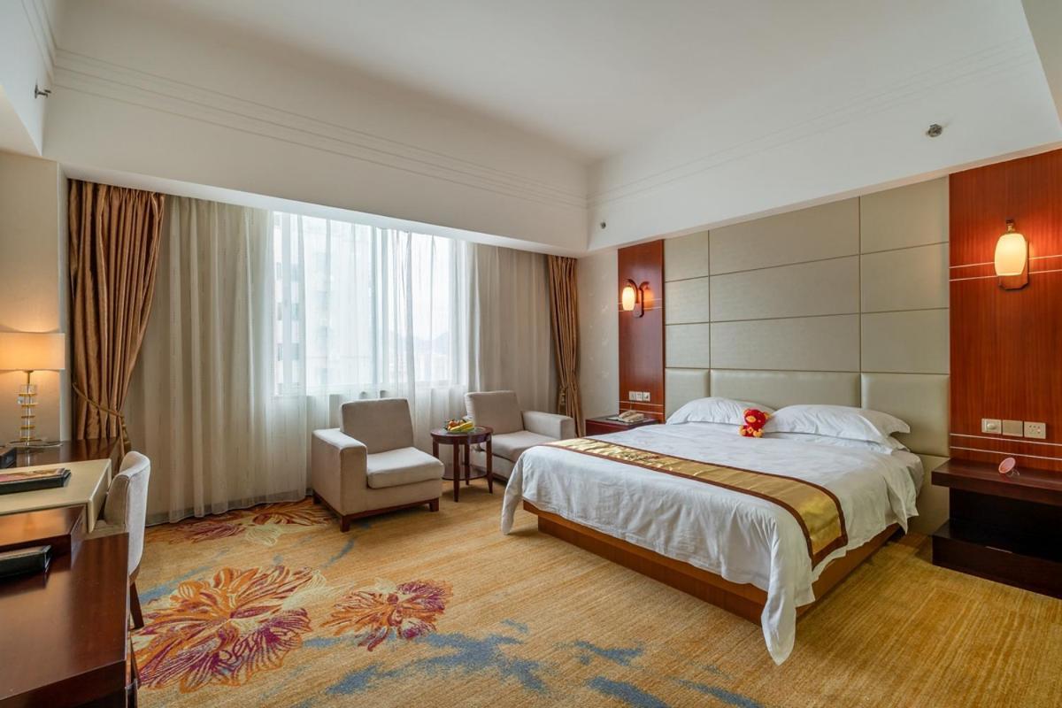 Shenzhen Estern Banshan Hotel Exterior photo